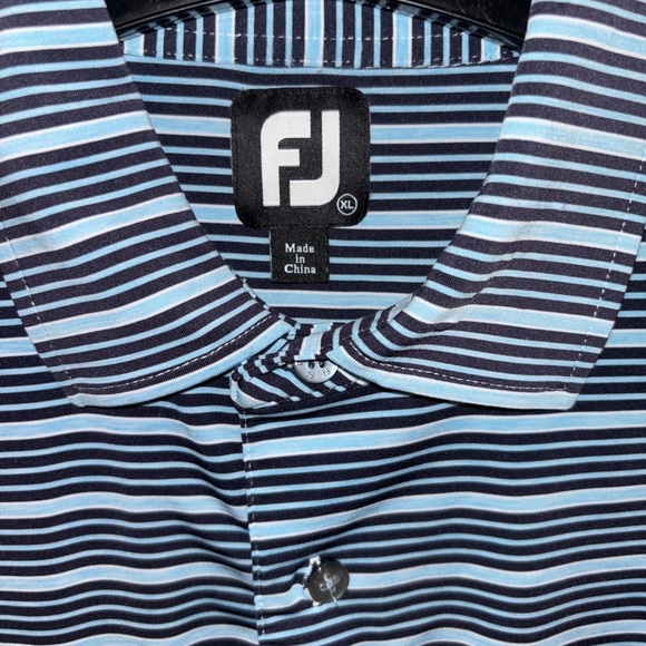 Men's Footjoy Dancing rabbit golf club polo - Picture 2 of 4